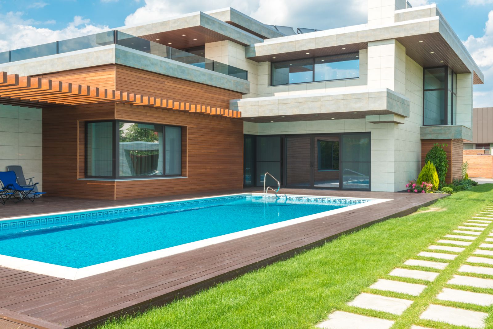 Spa & Hot Tub Services — Outdoor Pool & Spa Repairs